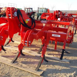 Scarificator Maschio Gaspardo model Artiglio Magnum, 190-400 CP