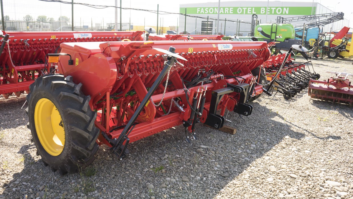 Semanatoare plante paioase Bufer, 24-32 randuri, 55-90 CP - Image 2