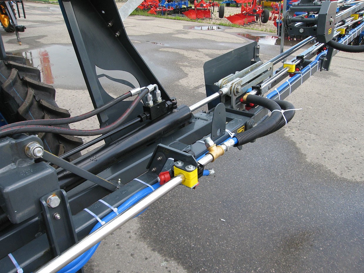 Erbicidator Bufer tractat 2000 litri ThreeJet, lanci Caffini 18m - Image 3